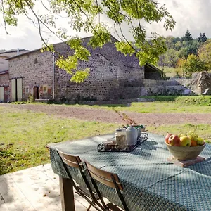 https://la-ferme-des-galoches.hotels-rhonealpes.com
